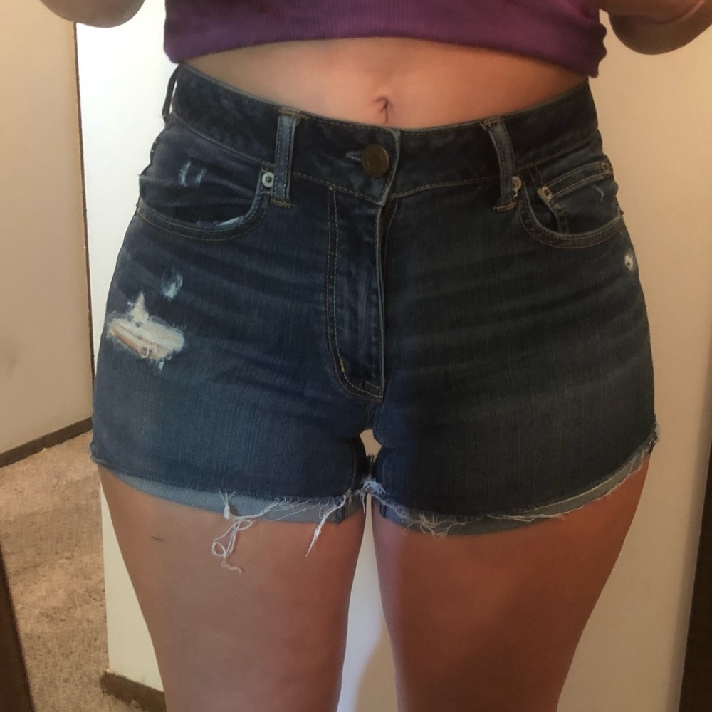 AE Hi-rise Shorts